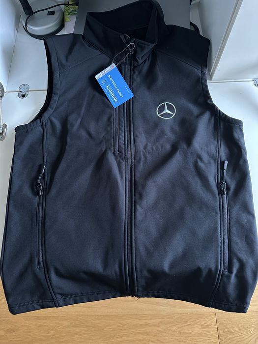 Czarna kamizelka Mercedes benz L