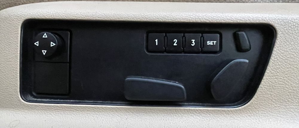 Фольксваген TOUAREG