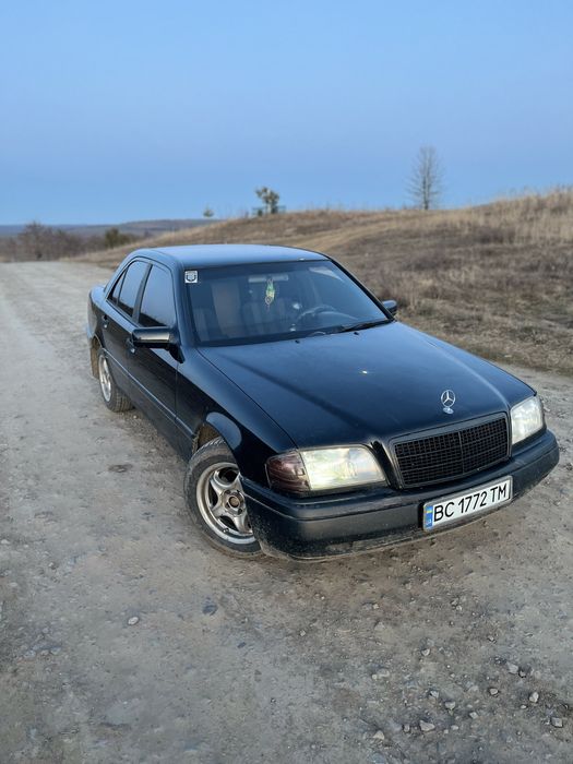 Mercedes-Benz w202 c180