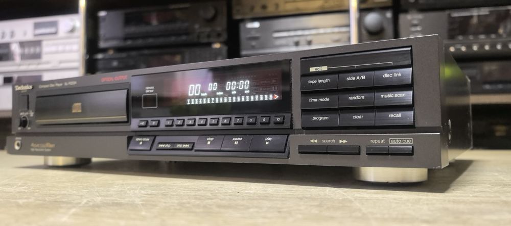 CD-програвач Technics SL-P222