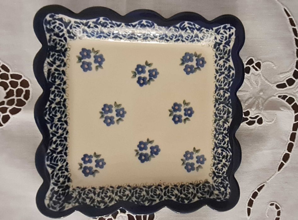 Ceramiczny kwadratowy talerz Bolesławiec