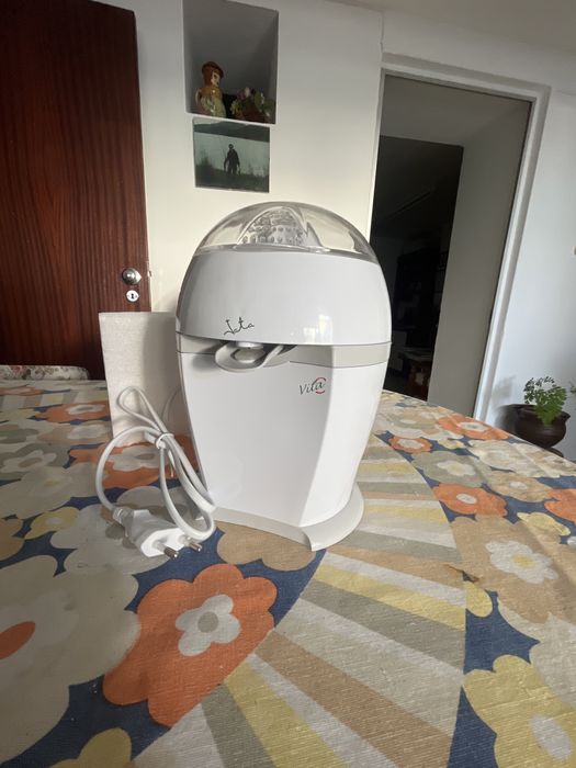 Espremedor Elétrico