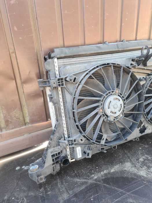 Renault Master III 2.3 komplet chłodnic klimatyzacja wentylator ramka 19r