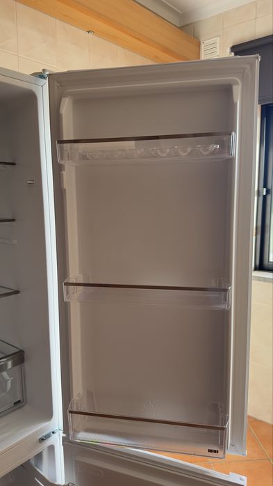 Frigorifico Combinado Midea