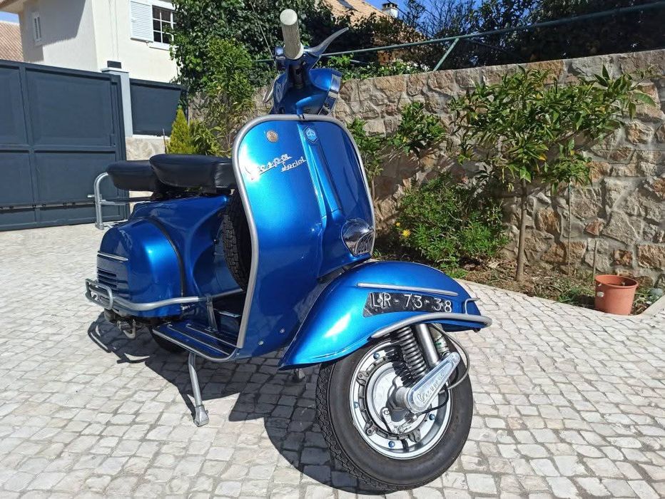 Vespa 150 sprint