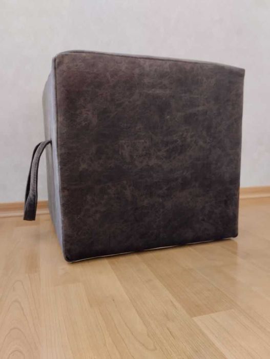 НОВИЙ Пуфик. Банкетка. Пуф.