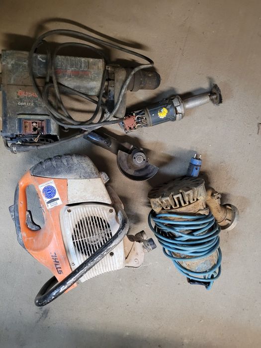 Sprzedam narzędzia na części / pompa wody