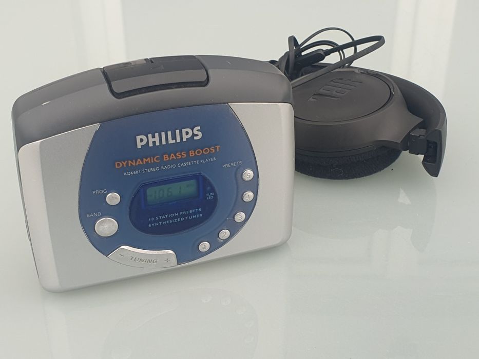Odtwarzacz przenośny walkman Philips aq6681 z radiem