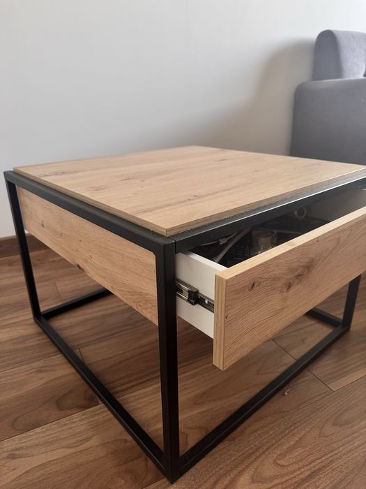 Stolik kawowy loftowy styl 60x60x45cm