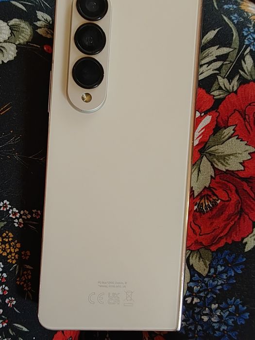 Samsung Galaxy Z Fold 4 pamię  512 GB -gwrarancja ( rezerwacja do 29go