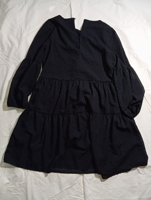 Гарне літне чорне плаття з Reserved