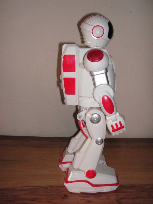 Robô Xtrem Bots XT 30038