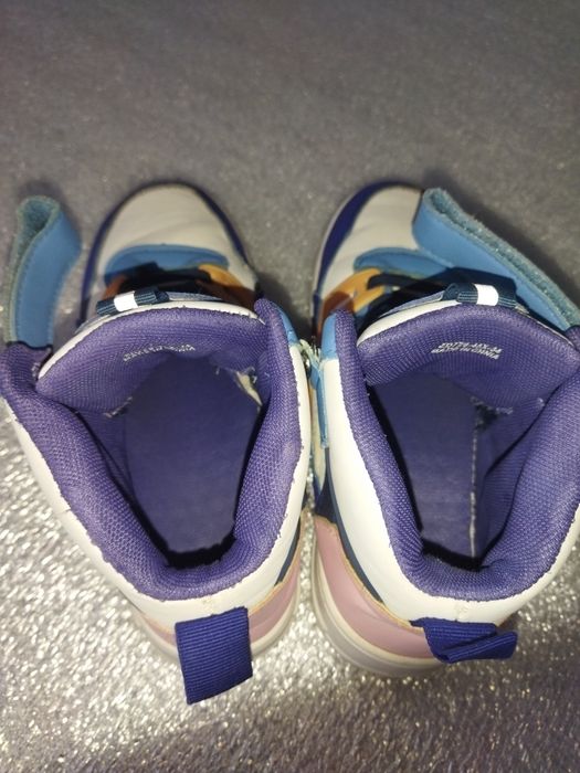 Кроссовки 34 размер