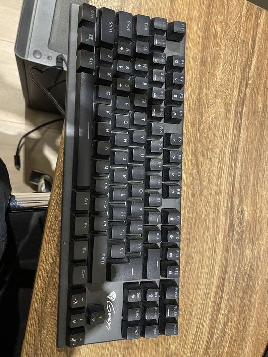 Zestaw gamingowy monitor komputer klawiatura