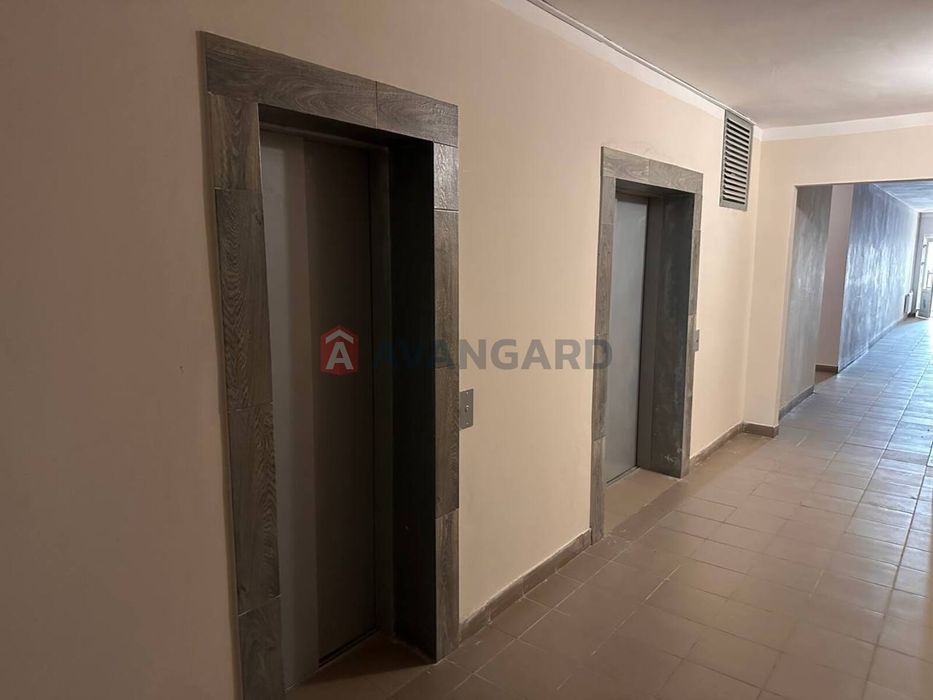 700$/м2 2-кім квартира в Центрі