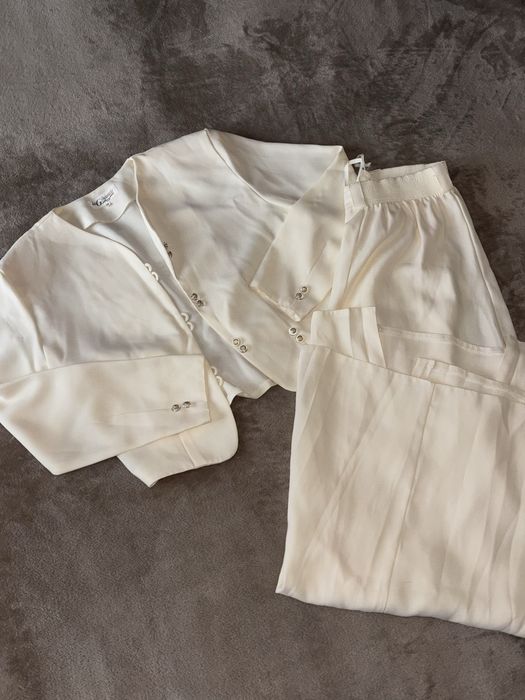 костюм в стилі old money