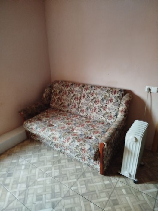 Сдам дом на 1комнатуна правом берегу раен Красного камня