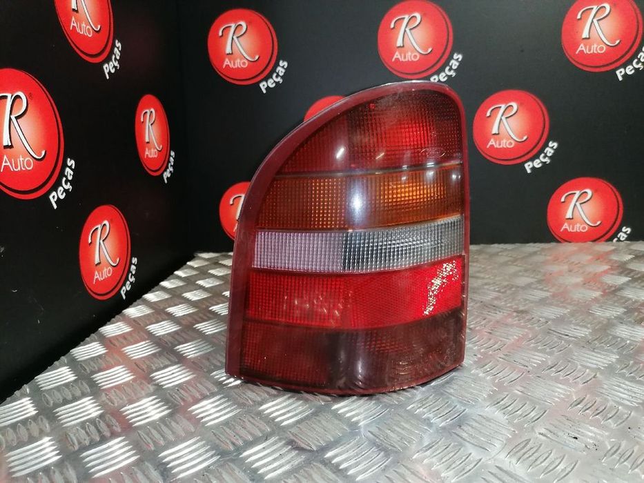 Farolim Stop Esq Ford Mondeo Ii Turnier (Bnp)