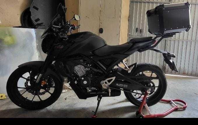 Honda CBR125R (2024)