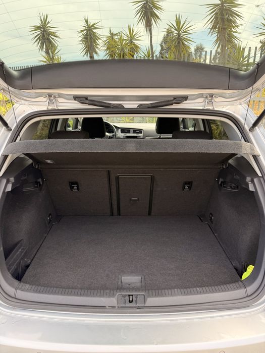 Volkswagen Golf — fotografia 7