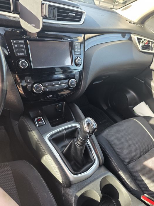 Nissan qashqai 2017 silnik 1.2 benzyna