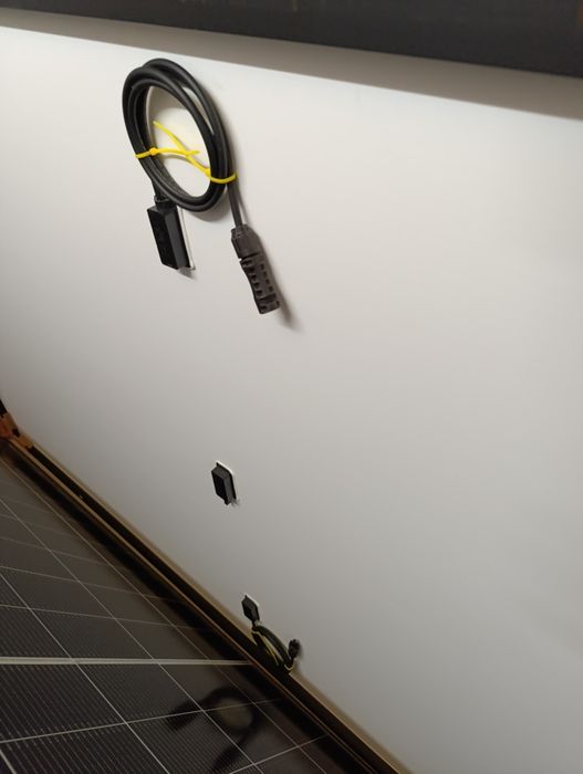 Сонячні панелі 505. 6шт на розраховані на три кіловати