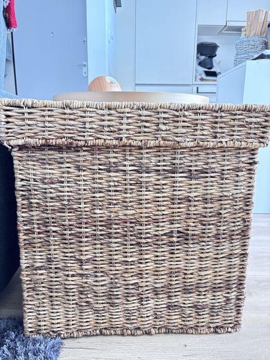 Cesto/mesa de apoio 54*54 cm. Excelente qualidade