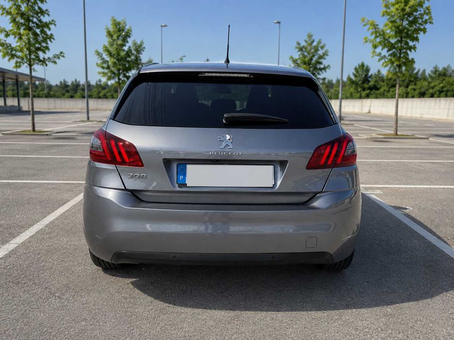 Peugeot 308 PureTech 130 Allure Pack EAT8