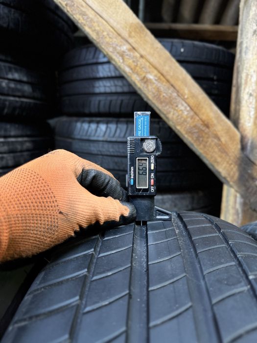 Шини 215/55 R17 Michelin Primacy 4 літні 6мм без ремонтів