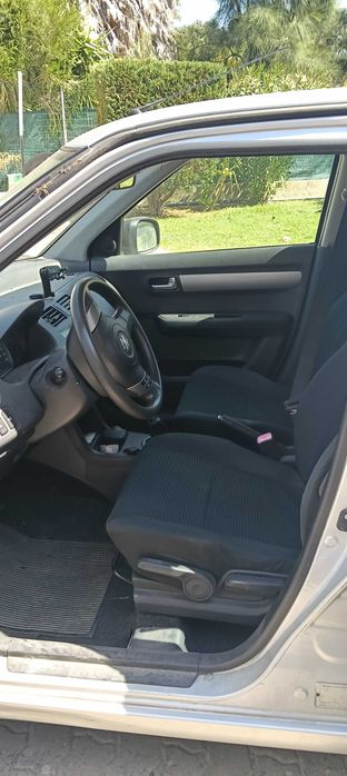 Automóvel Suzuki Swift 1.3 2007