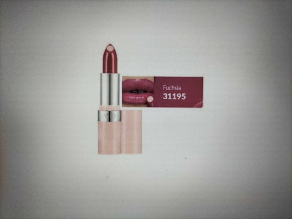 AVON Lśniąca szminka z kwasem hialuronowym Hydramatic Shine Fuchsia
