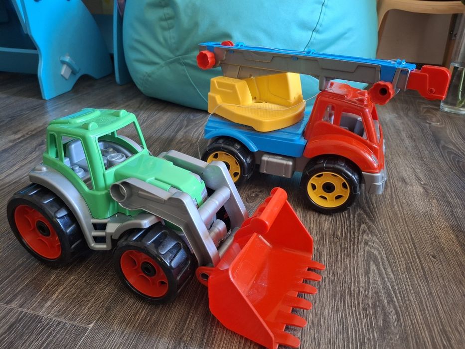 Продам дитячі машинки, іграшки для хлопчиків машинки, іграшка трактор