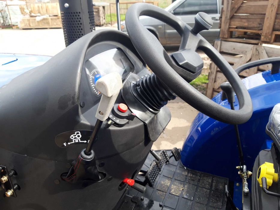 Трактор ДТЗ 5354 НРХ 2024 года гарантия 36 месяцев