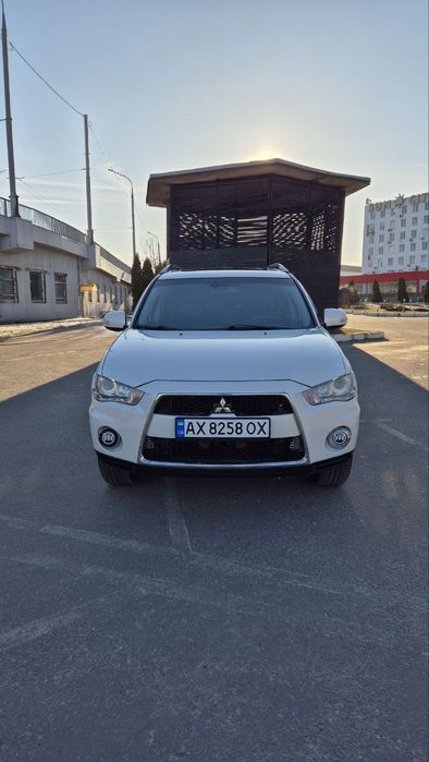 Mitsubishi Outlander XL 2013 рік Автомат Rockford