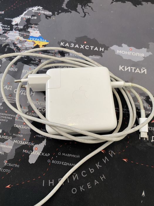 Macbook Pro 15 2018 i7 16/512 Radeon Pro 560x 4gb