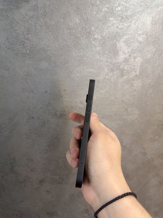 Б/у Iphone 16E 256 Black + BOX