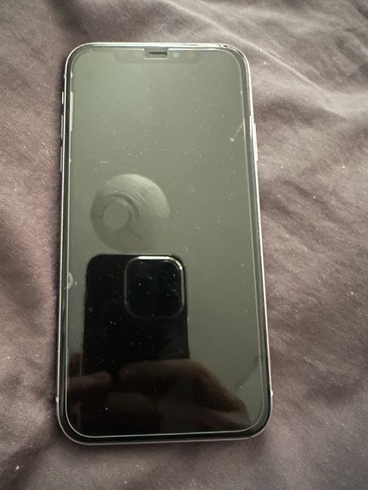 Iphone 11 64GB.