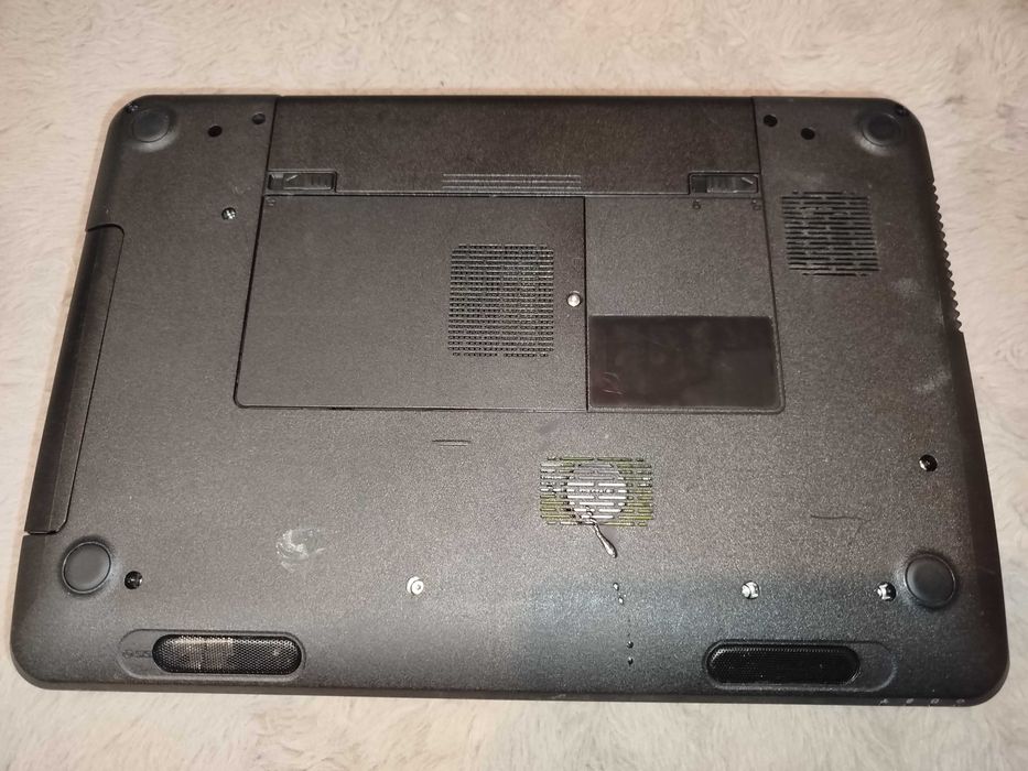 Ноутбук Dell Inspiron N5110 + нова мишка Dell у подарунок
