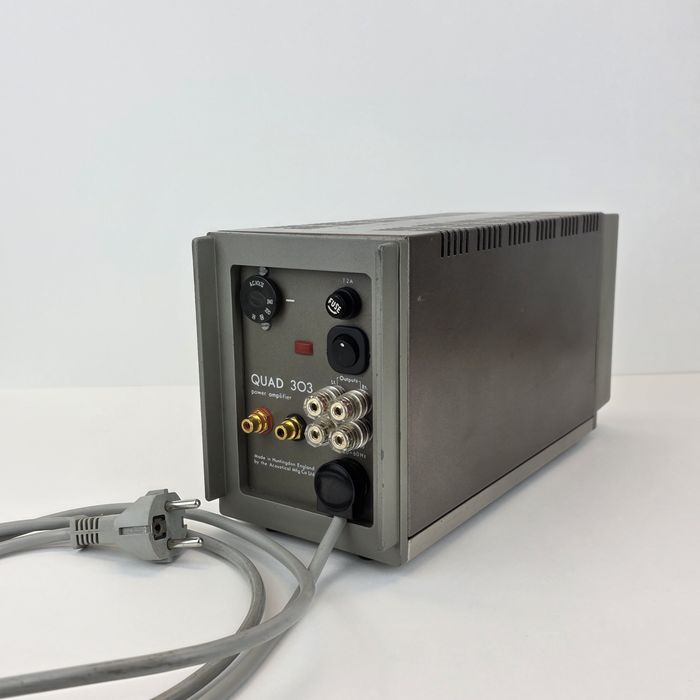 Quad 303 amplificador