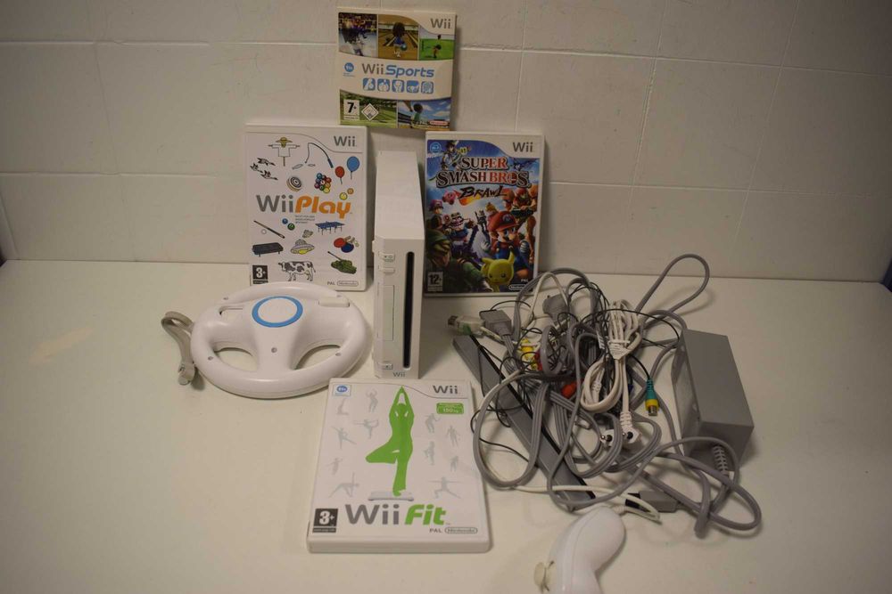Wii Console with Games and Additional Accessories64551330197506124