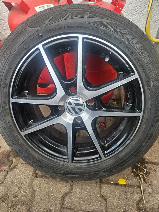Alufelgi VW R15 nowe letnie opony