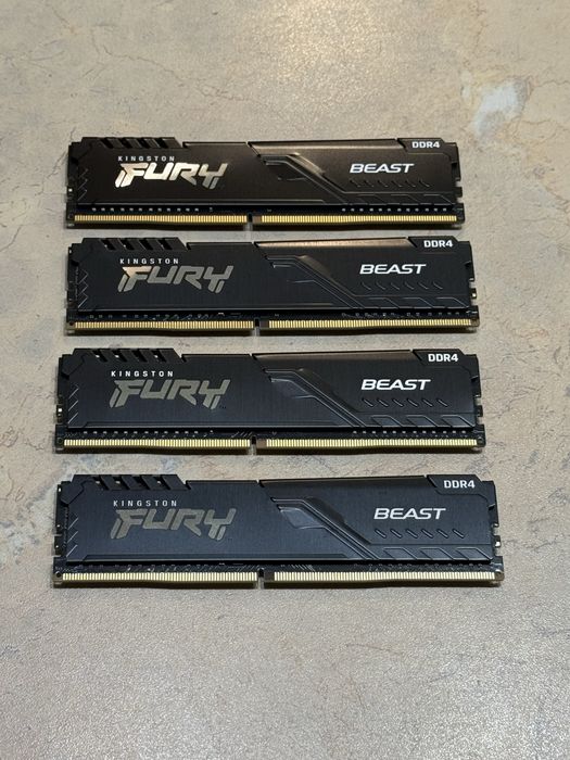 Ідеал! Оперативна пам'ять DDR4 16GB (2x8GB) 3200MHz Kingston FURY Beast
