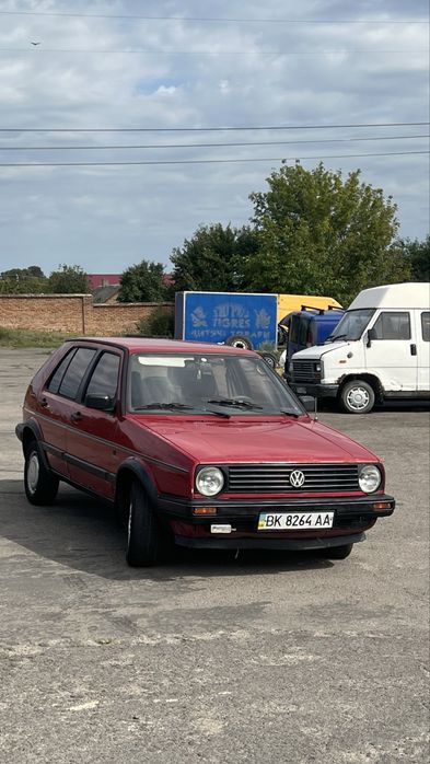 Продам Golf 2 1,6 бензин