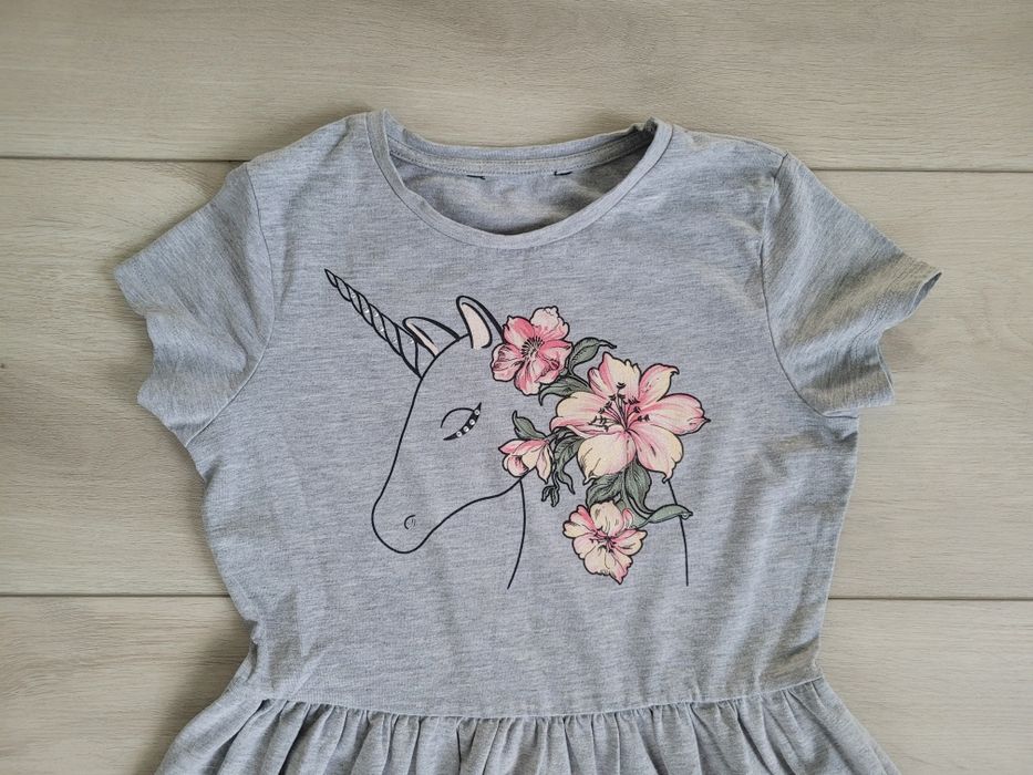 Sukienka letnia rozm. 122/128 bdb stan