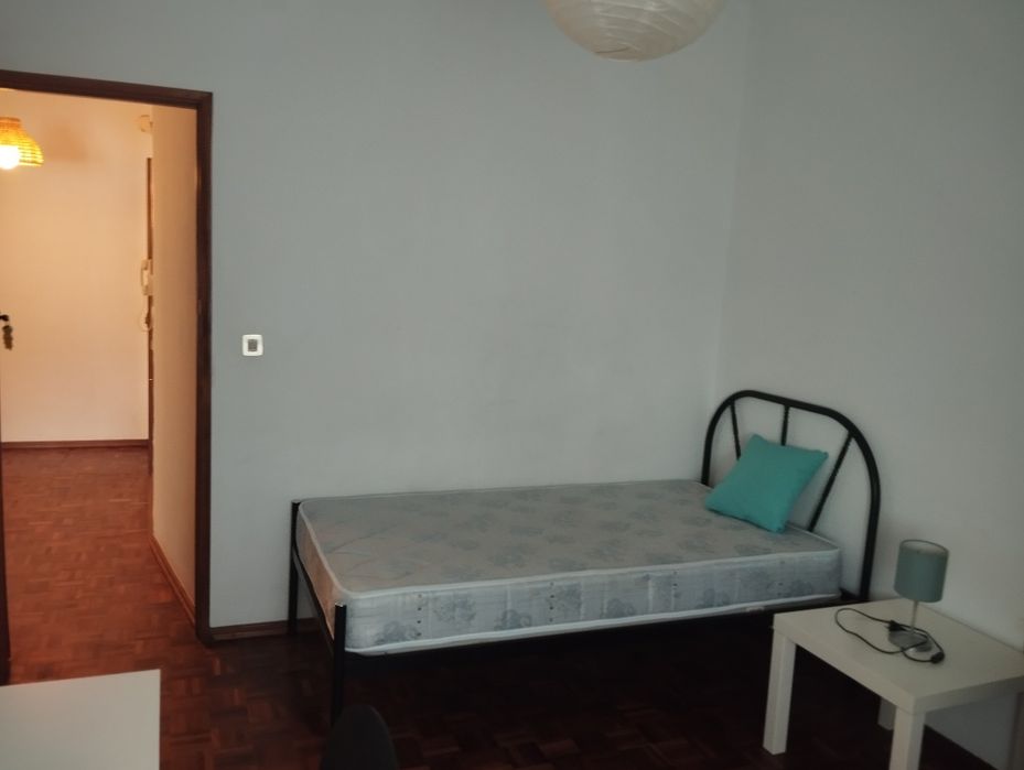 Quarto para estudante em Leiria
