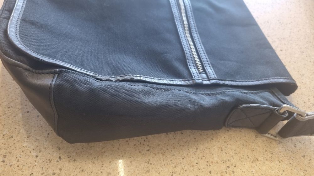 Torba męska czarna lacoste A4 laptop uczelnia biuro oryginalna