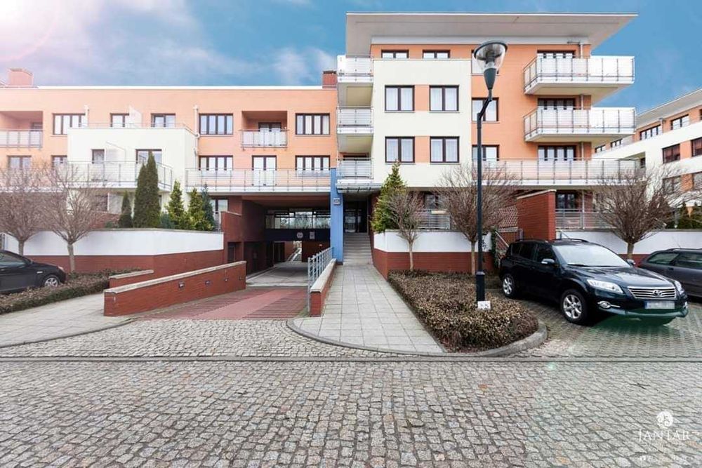 Wynajmę garaż os. Zielone Tarasy w Kołobrzegu