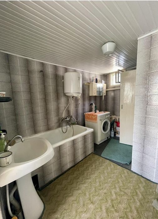 Хозяйский дом в центре села в 7 мин.ходьбы к пляжу