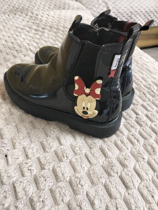 Vende botas da Disney