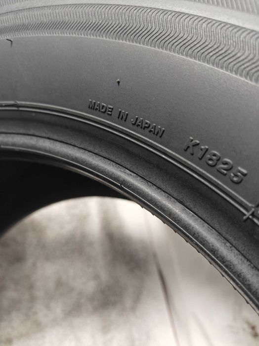 R17 225 60 99H Bridgestone Ecopia шини з американського авто 3шт